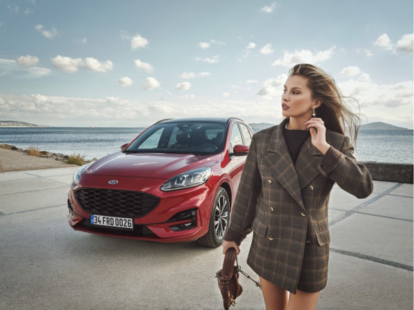 FORD KUGA / GÜNEŞ EKİN SARITAŞ